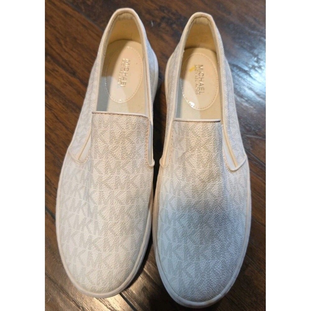 Michael Kors Women Keaton Logo Slip On 8.5 Bright White Vanilla
